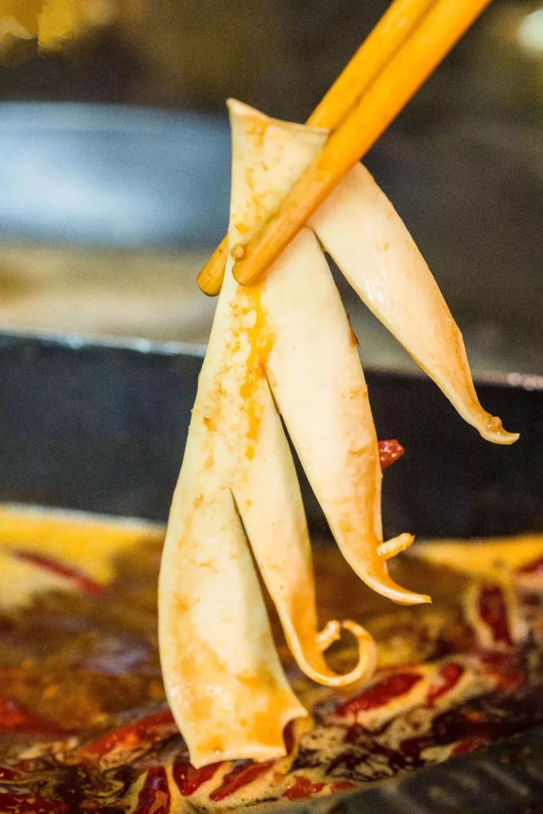 5.8折狂嗨8天！川炉火锅三周年店庆，让你一次吃过瘾！就在龙湫湾