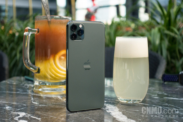 用了两年的苹果11promax续航,苹果11promax和12promax续航对比