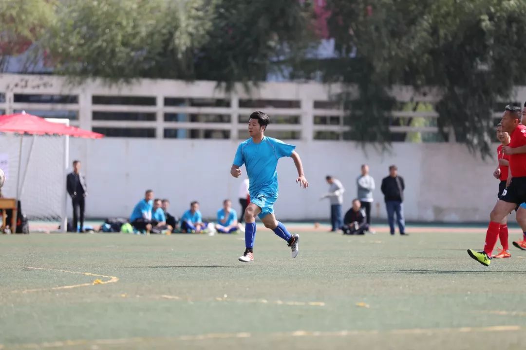 足球赛依旧精彩,今日足球比赛所有赛程表最新