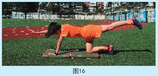 小学足球体能和力量训练方法,足球体能训练方法室内少儿