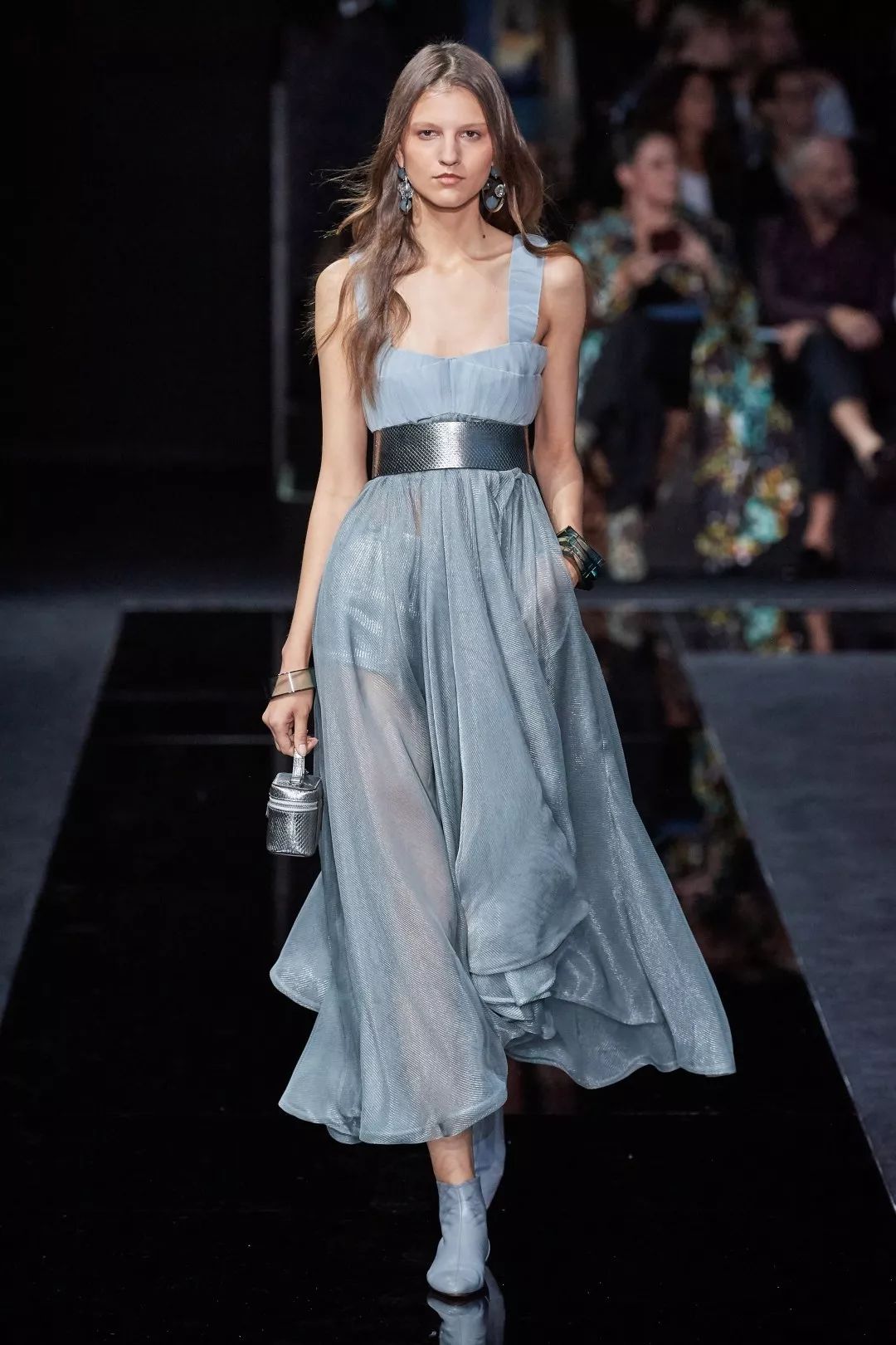 锁定每一个精彩时刻,锁定这8场秀就能包揽全年爆款