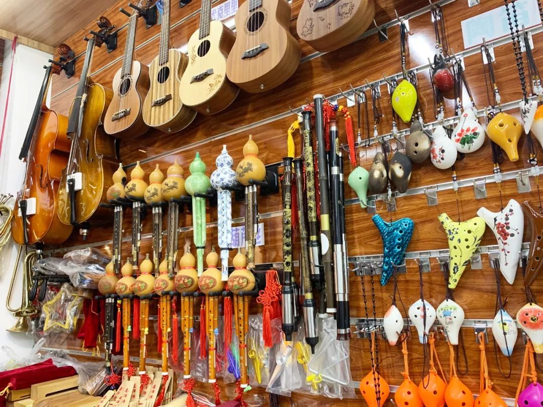 无锡南禅寺书城小巷子里的旧书店,2022年无锡南禅寺书城开放吗