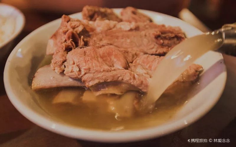 新加坡圣淘沙鱼尾狮为什么拆除,新加坡鱼尾狮为什么修二个月