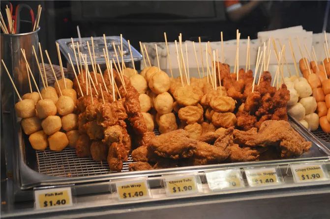 新加坡圣淘沙鱼尾狮为什么拆除,新加坡鱼尾狮为什么修二个月