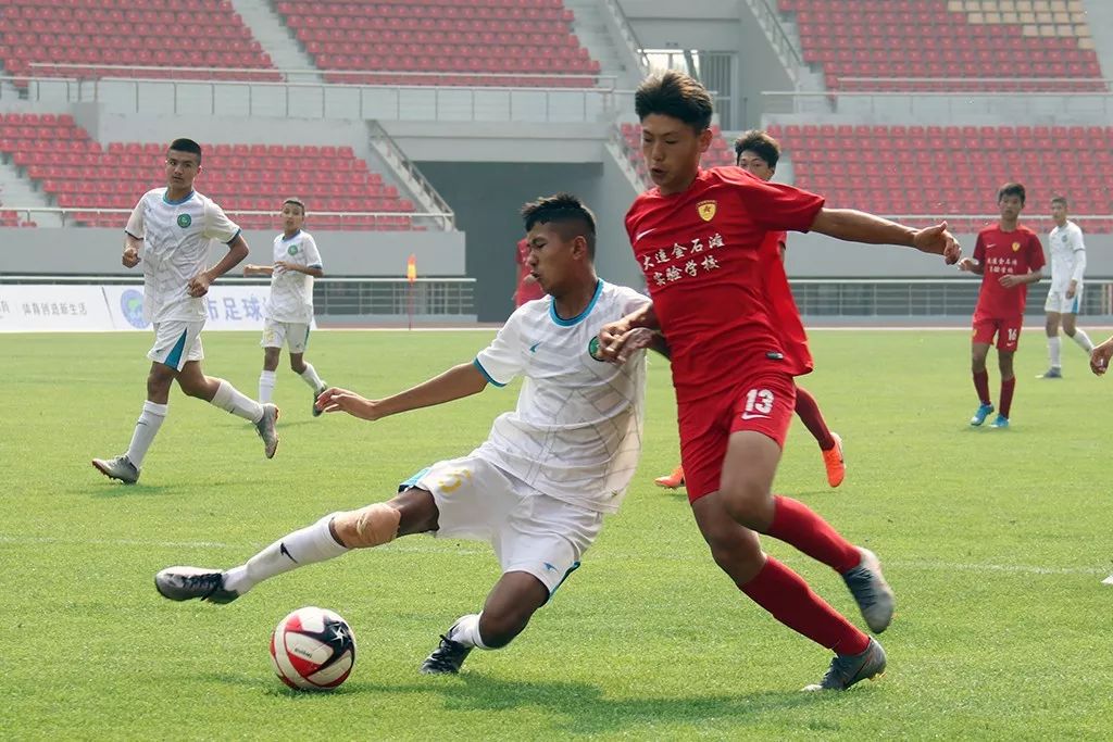 「青超总决赛U14组」棠外4-0轻取亚泰，苏宁一队4-1击败鲁能