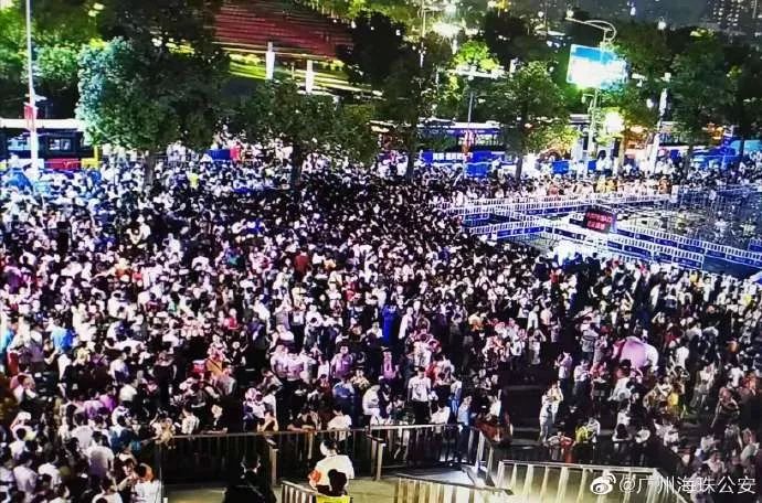 多个景区有优惠，甚至免费！国庆假期首日广州接待近240万游客，公安提醒：别再去这些地方了
