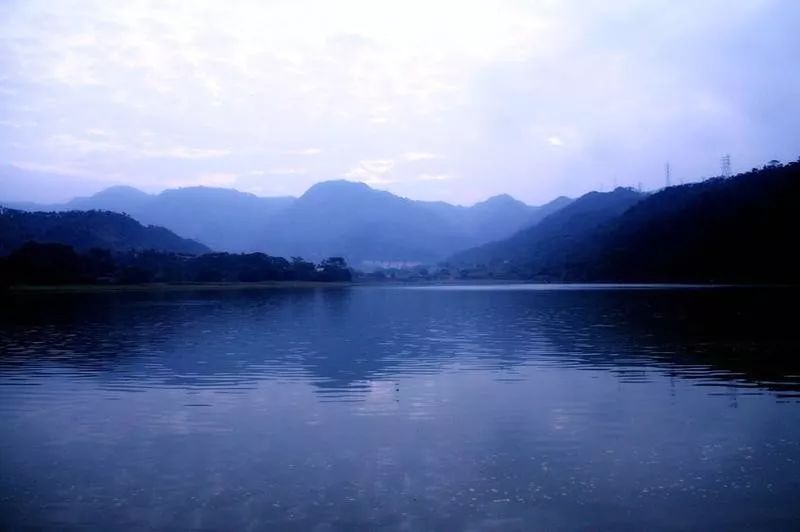 福州黑臭内河效果图,昔日臭水沟今成景观带