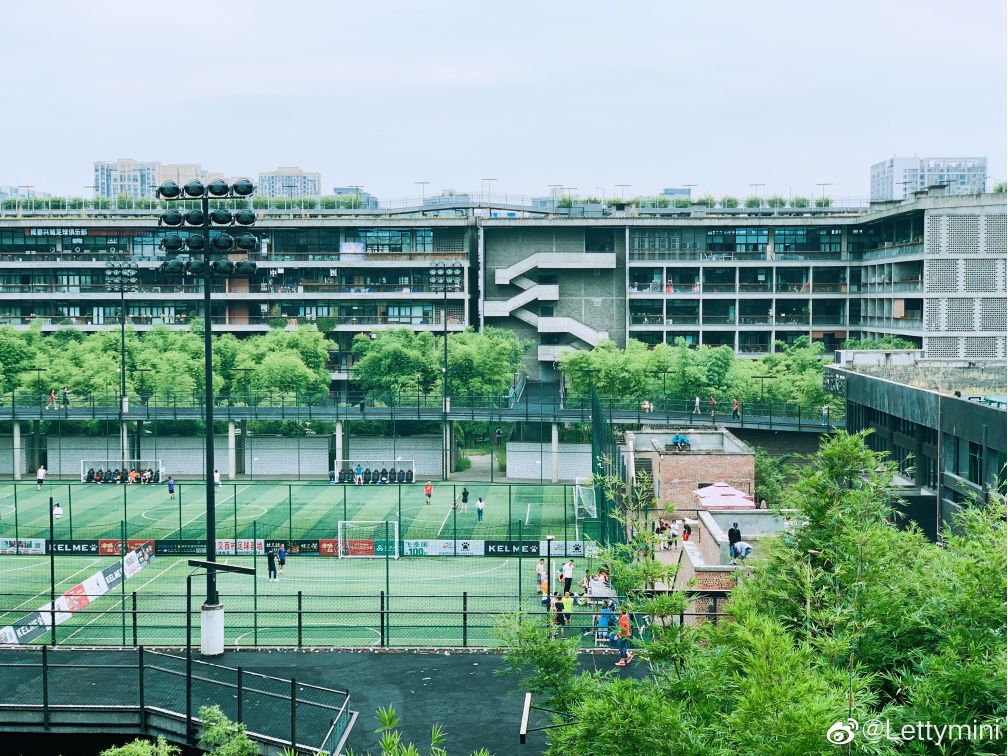 二仙桥网红打卡地春节,二仙桥成打卡圣地