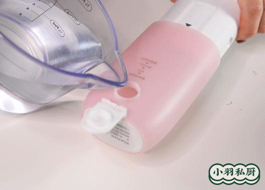 9成中国人没见过，洗牙就用1分钟，美国人用了很久的洁牙神器