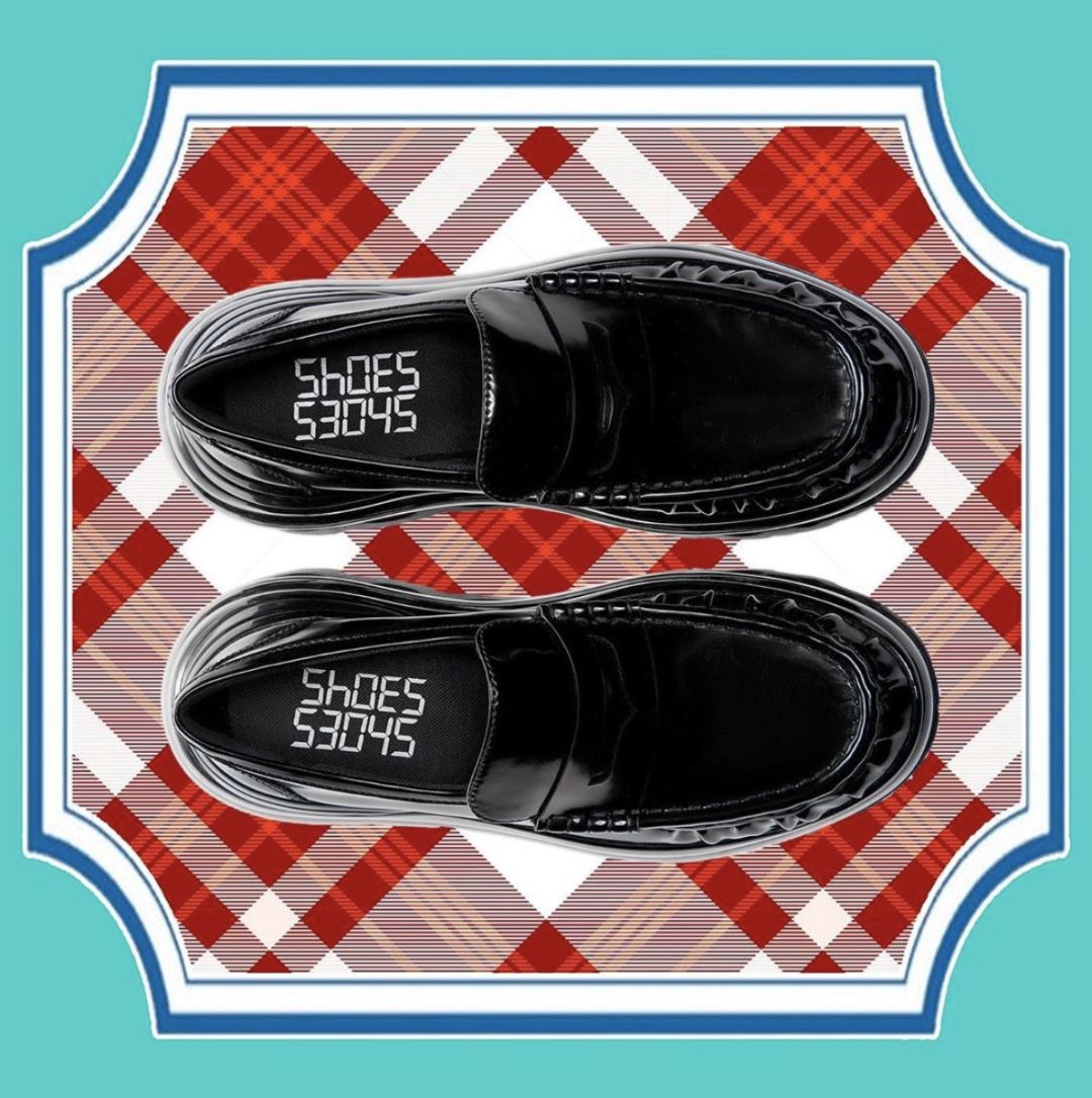 在皮鞋和球鞋之间摇摆的我们,终于找到了最佳选择