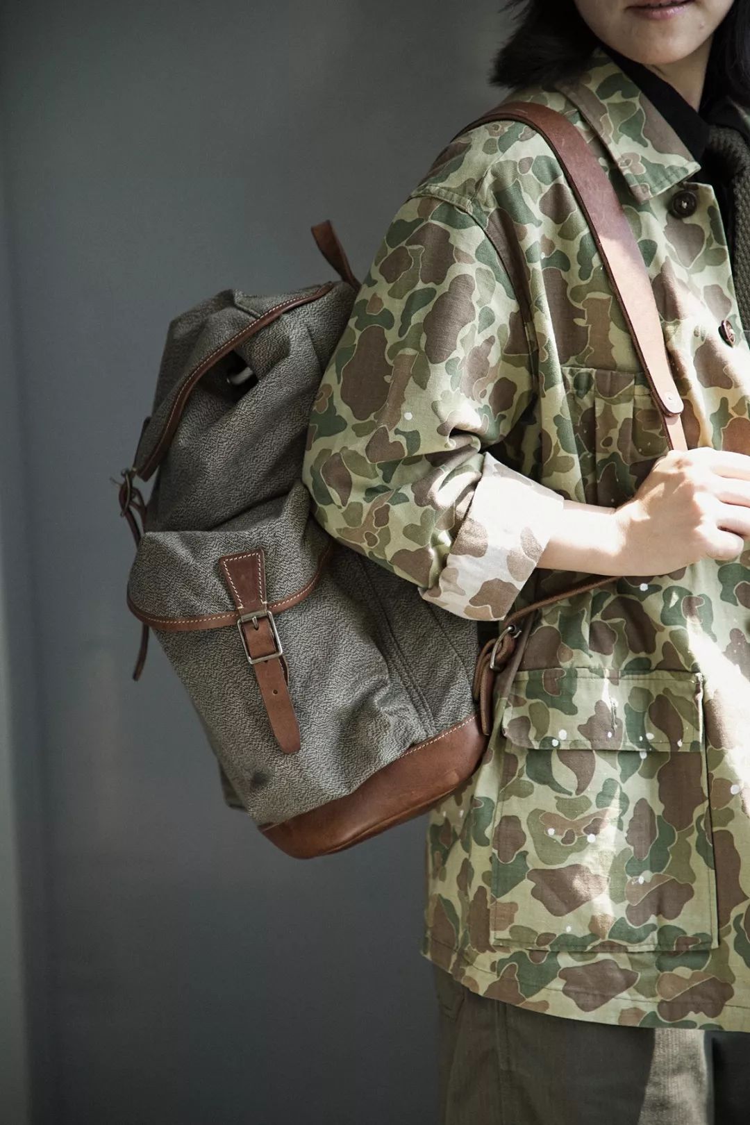 推荐女生穿的背带裤,敢穿背带裤的女孩