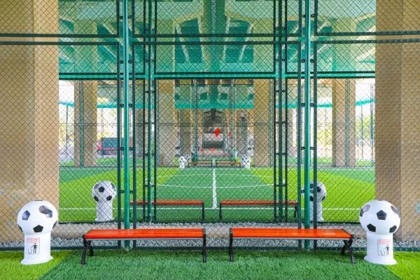 闲置的空地能否建足球场,洪山江滩新建足球场