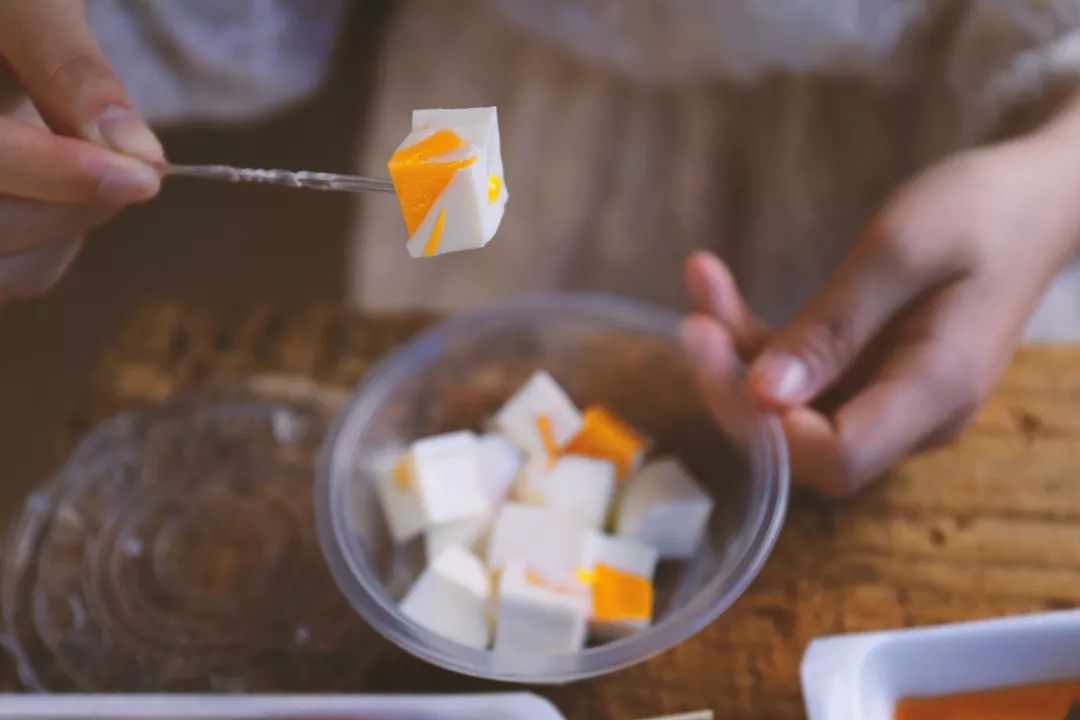 榫欏矖閫傚悎鎯呬荆鍘荤害浼氬悆楗殑鍦版柟,榫欏矖閫傚悎鎯呬荆绾︿細缇庨