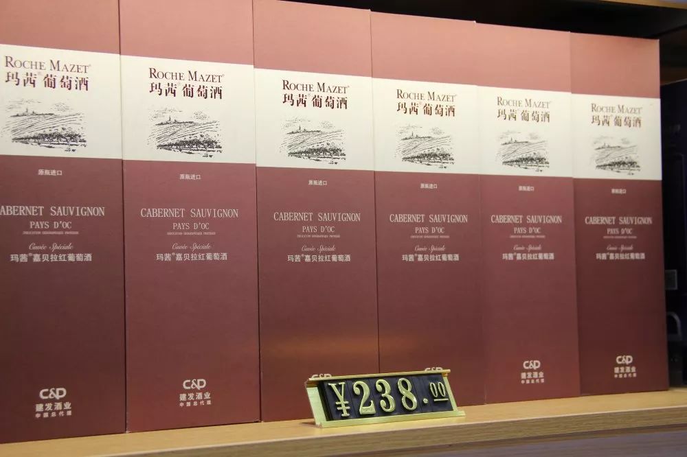 进门被吓到！安溪二环路新开了家酒庄竟然如此豪华，满眼都是……