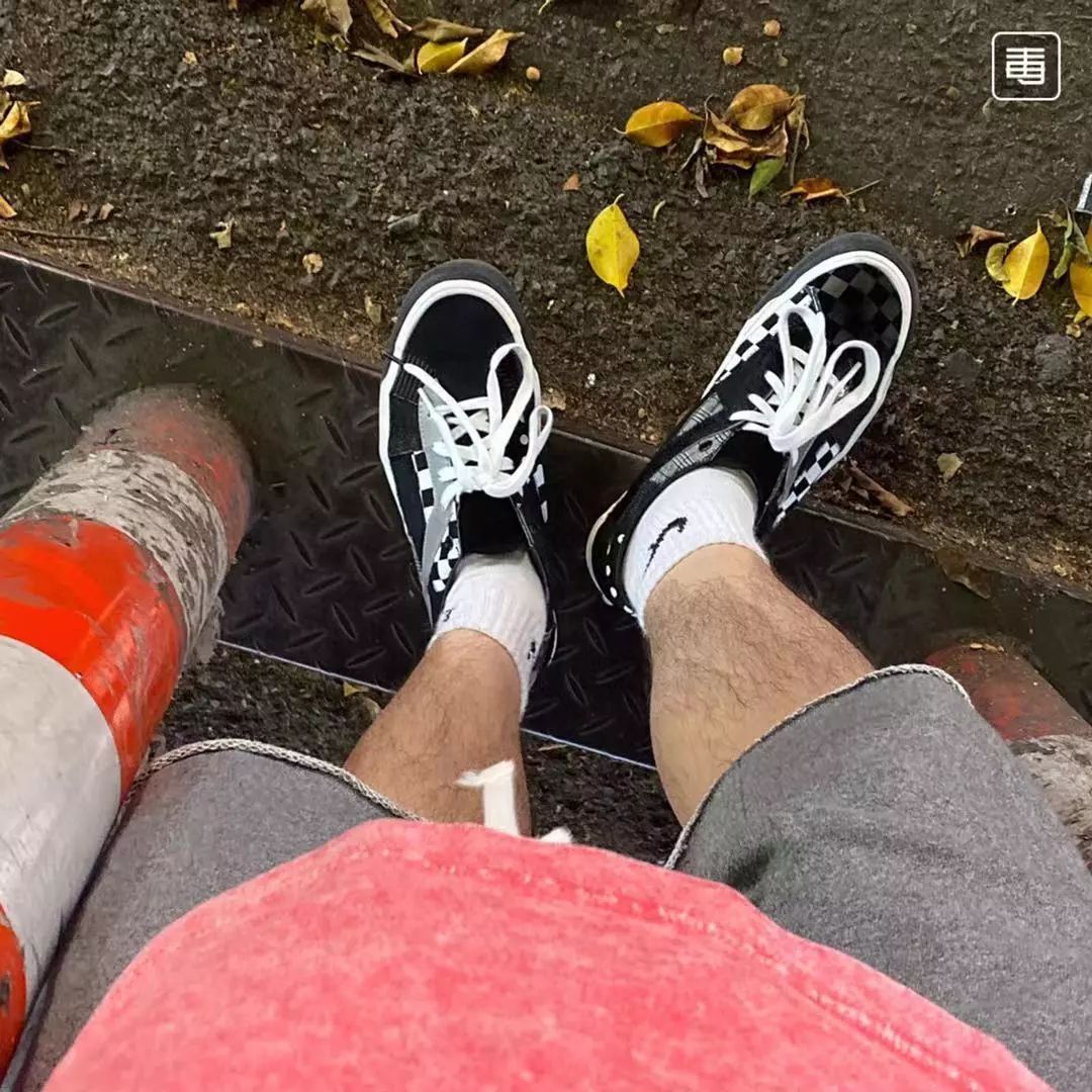 匡威和vans脚感哪个更好,匡威chuck70和1970s的区别