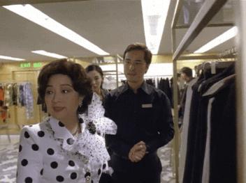 当代年轻人的奇葩消费观局部挥霍,当代年轻人的奇葩消费观完整版