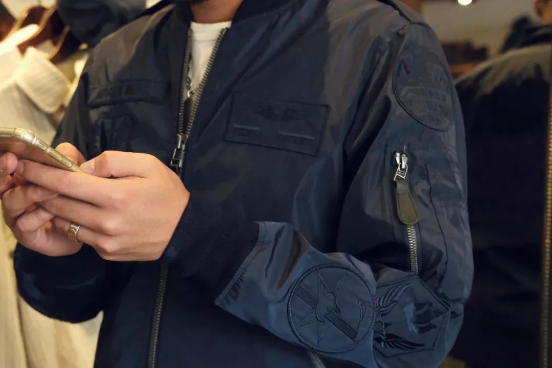 ma-1飞行夹克官方,ma-1飞行服在哪买