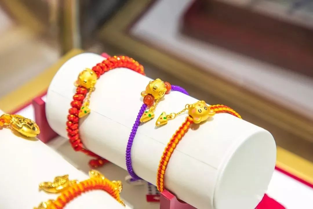 豫园老庙黄金银楼,豫园里黄金楼图片