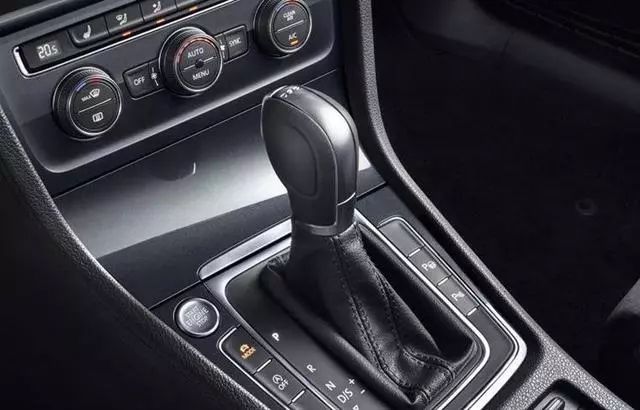 双离合变速箱怎么解决顿挫,双离合自动变速箱顿挫怎么办