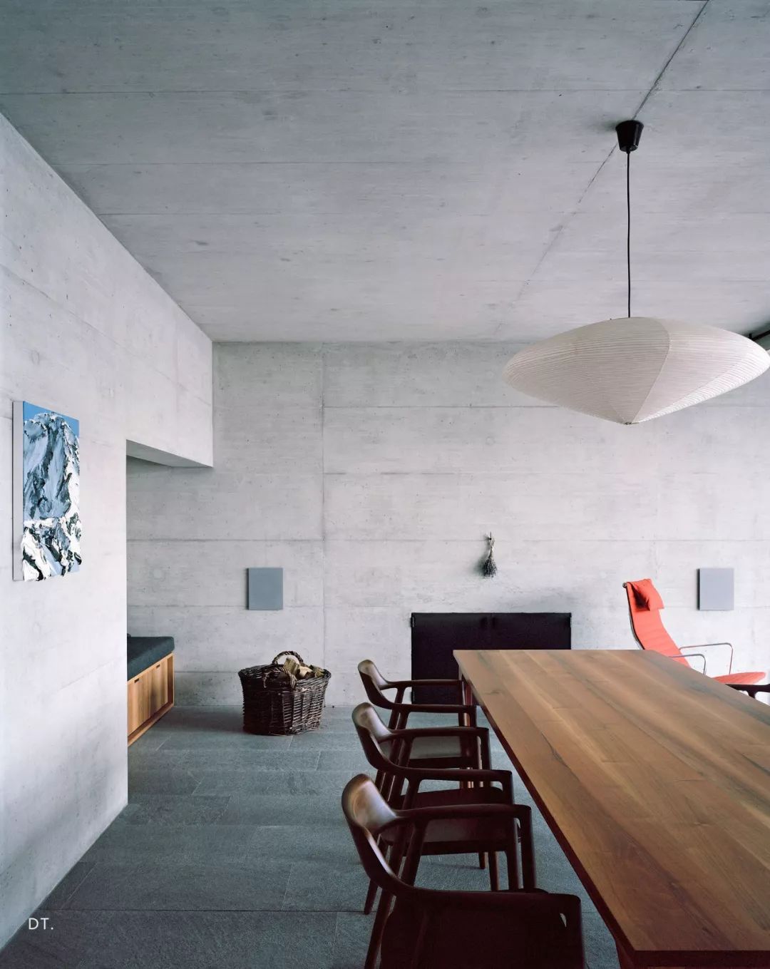 一面水泥墙惊艳了整个院子,水泥墙中式风格