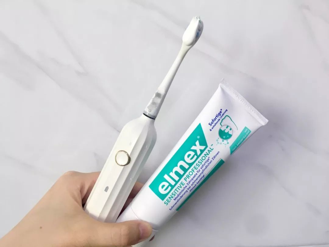 谢谢这支瑞士大牌牙膏，让我痛快吃火锅喝奶茶