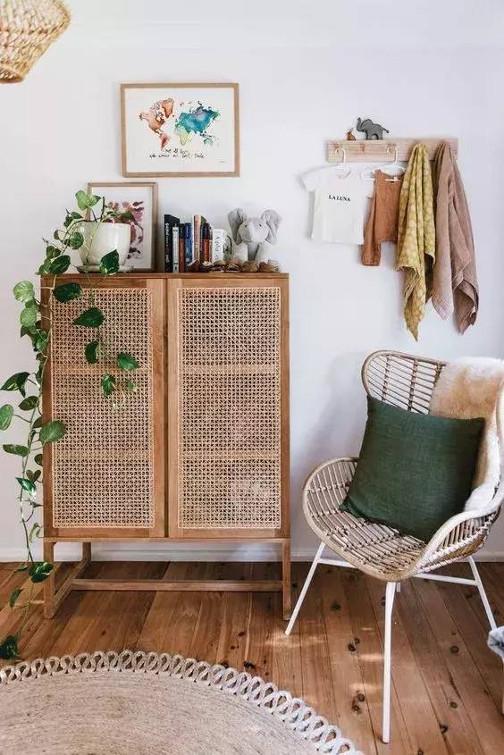 真皮沙发脏了用什么清洗最好,请问一下白色沙发脏了怎样清理