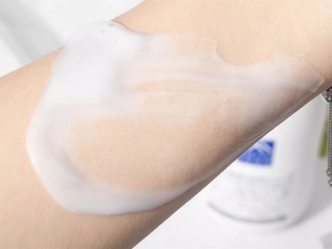 一脱衣服就“雪花飘”?日本妹子肌肤能光滑细嫩还不是因为它