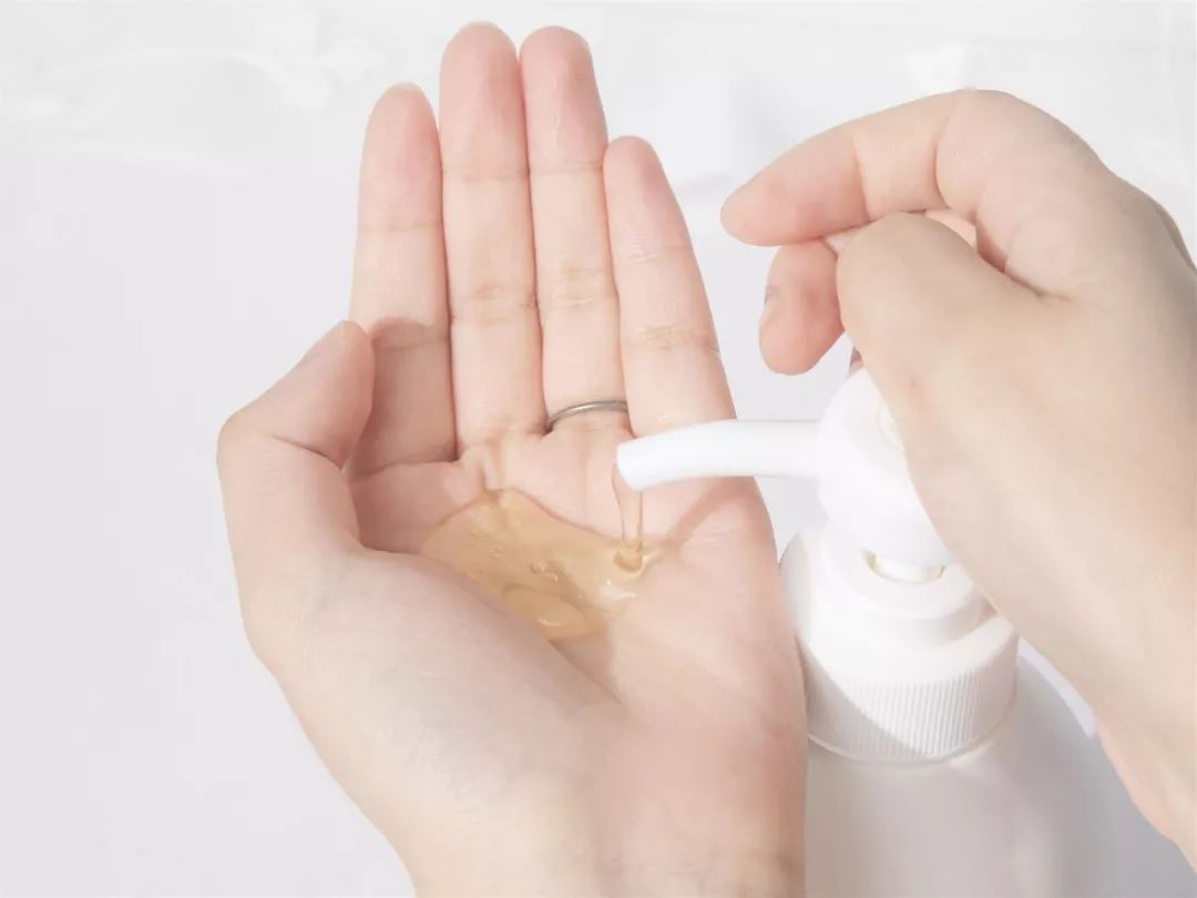 一脱衣服就“雪花飘”?日本妹子肌肤能光滑细嫩还不是因为它