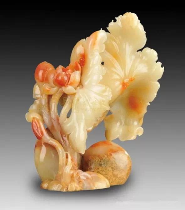 美玉“开花”,艳而不俗