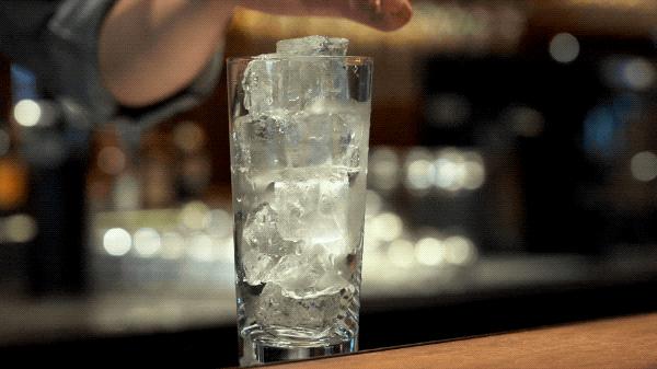 星巴克特调鸡尾酒价格,特调鸡尾酒生命之水冰美式