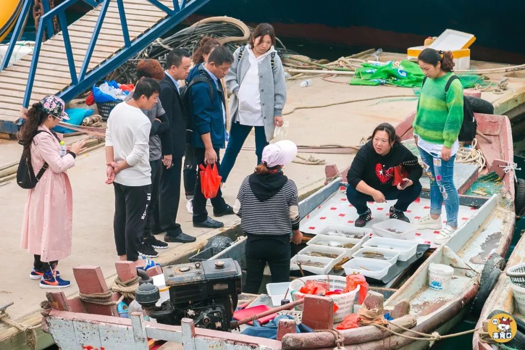 小港码头有蛏子吗,小港码头吃海鲜俱乐部电话