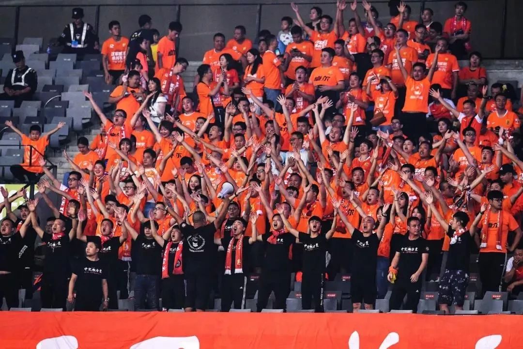 最神奇的足球比赛视频,最神奇的一战