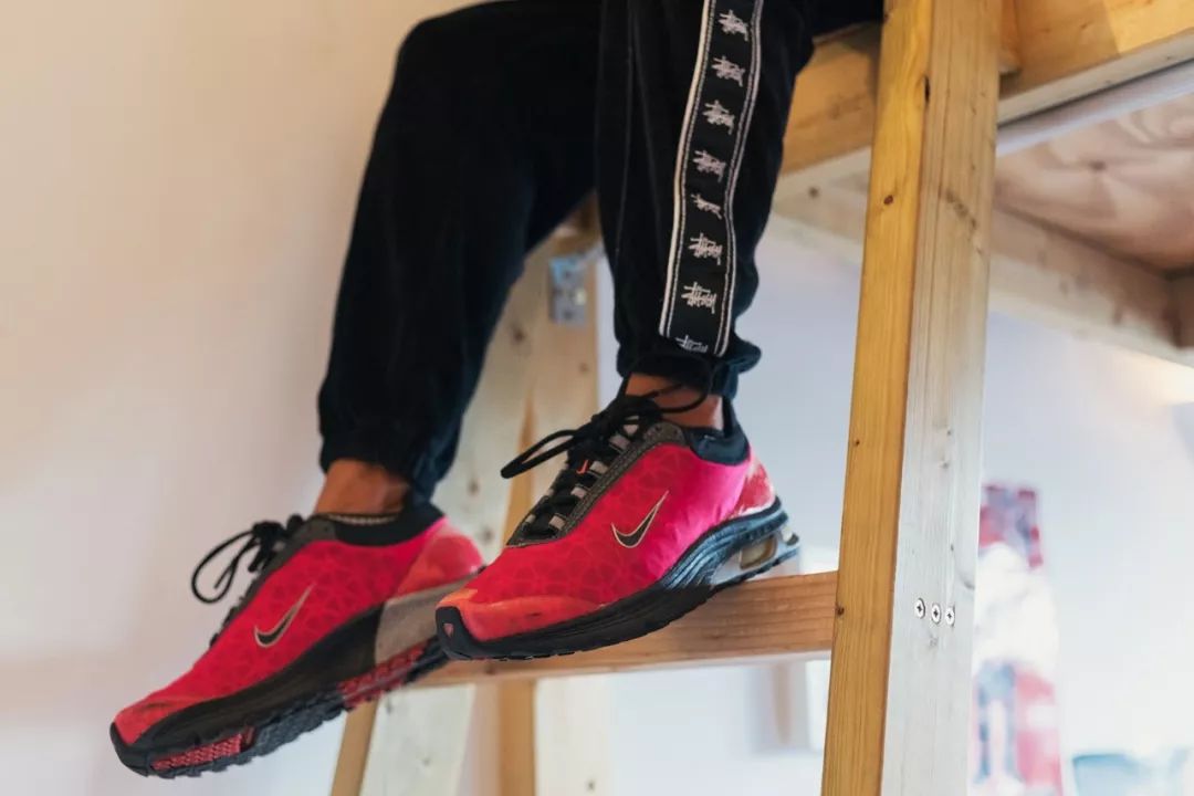 认识一下这位运动鞋迷：JessGavigan