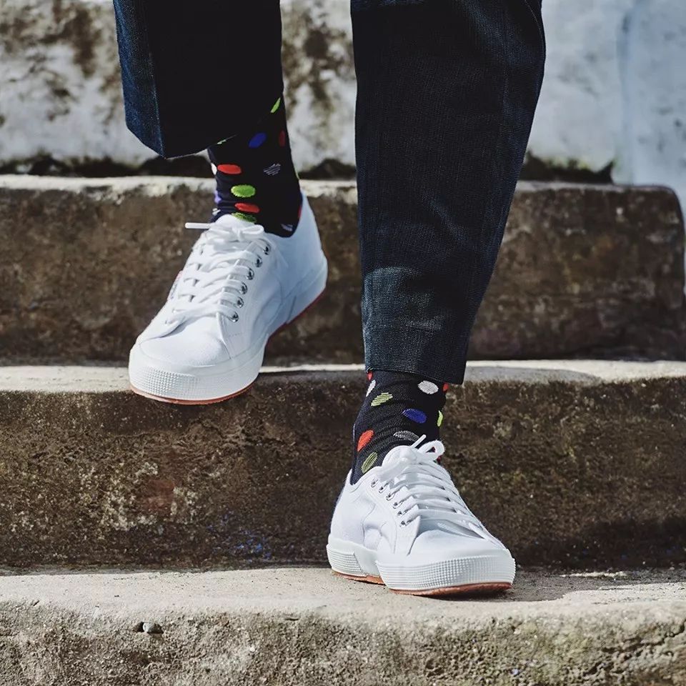 冲袜子,冲顶袜子