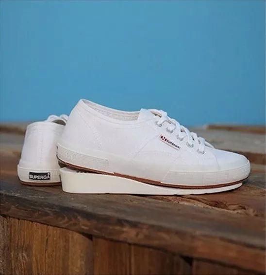 女生买鞋推荐平价,换季应该买什么鞋比较便宜