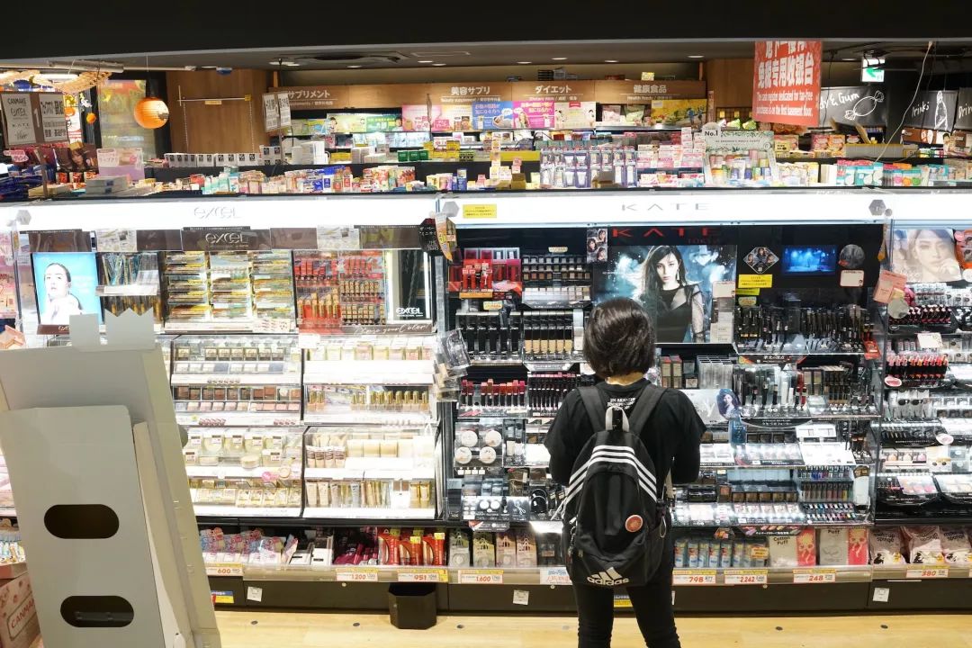 大阪女生最喜欢逛的药妆店,日本旅游必买的药妆店