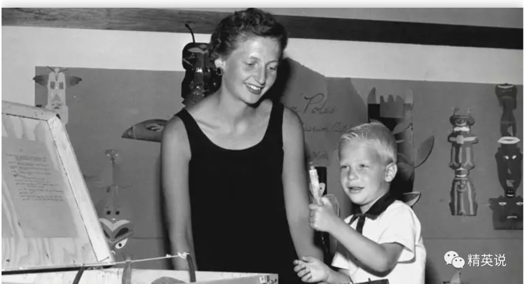 比尔盖茨通过什么成为首富,比尔盖茨为什么能17年成为首富