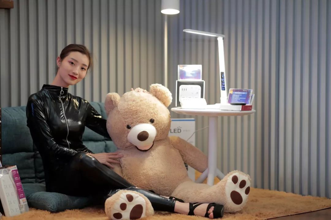 嘉选品质，与燃同行！航嘉电脑报2019成都粉丝体验会手记