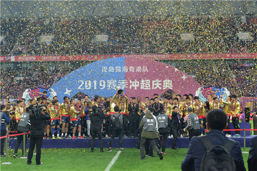 青岛人的啤酒模式,青岛人嗨啤酒