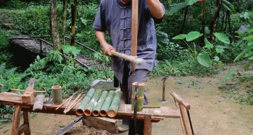 河南大爷做出2600年前的鲁班凳,山村老人制作鲁班凳惊艳国外