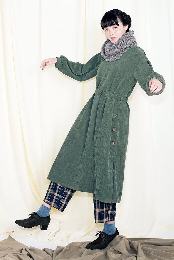 日杂少女改变风格,复古森女文艺优雅穿搭