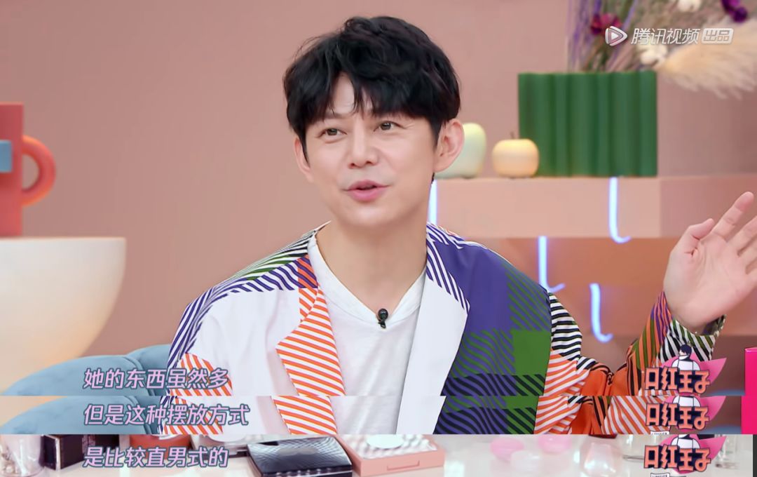 吴宣仪人鱼装背面,吴宣仪美人计舞蹈