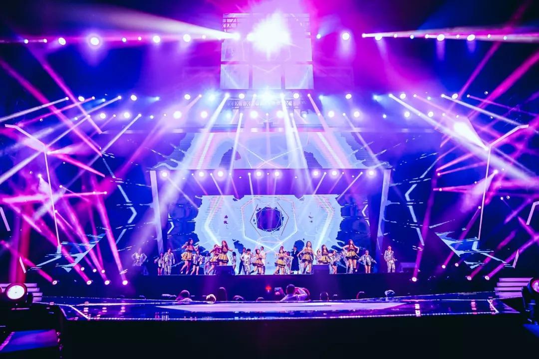 青春永远，金曲永恒：LoveRadio上海农商银行《最爱金曲榜》爱在东方美谷音乐盛典唱响经典，向爱致敬