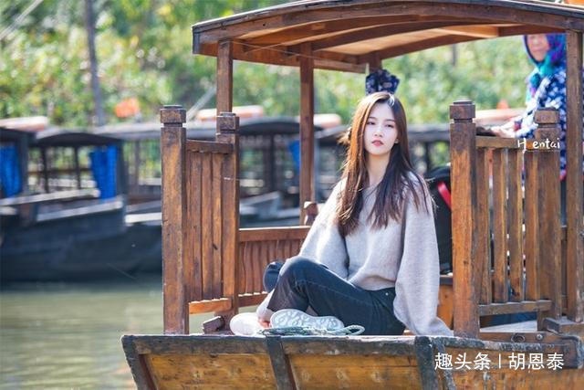 江苏有种名蟹全是“运动员”,用特殊工具捕捞,生长环境优质