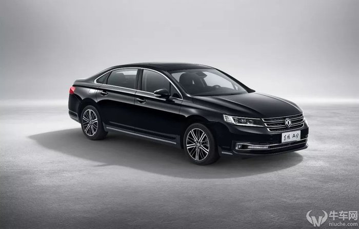 奔驰将召回近百万辆汽车会降价吗,4个月内召回11次奔驰再遭危机