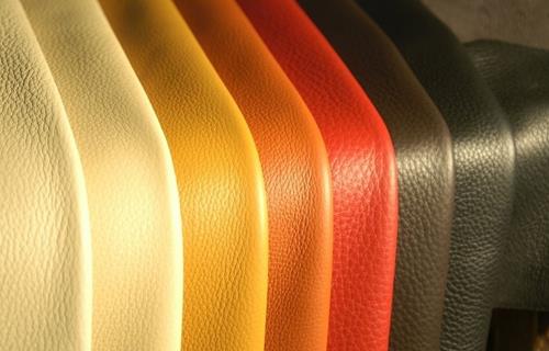 真皮跟革料怎么辨别,如何分辨真皮革与人造革的区别