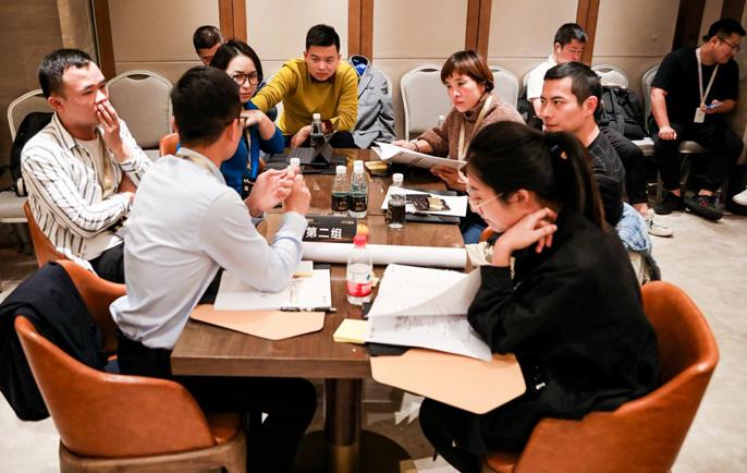 新服务究竟什么样？DQ、棒约翰、小杨生煎们和口碑饿了么一起开了一场会