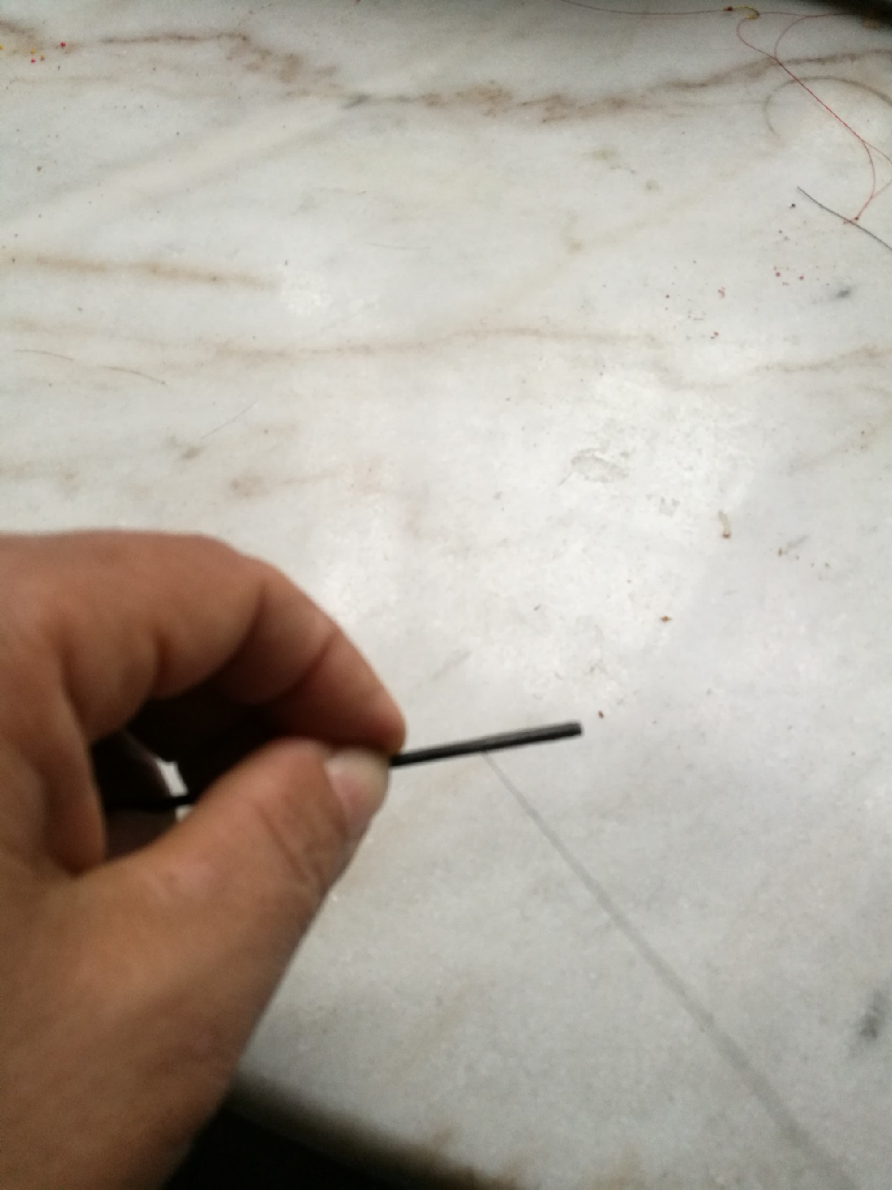 鱼竿稍绳断了怎么绑线,鱼竿尾稍绳断了用什么代替