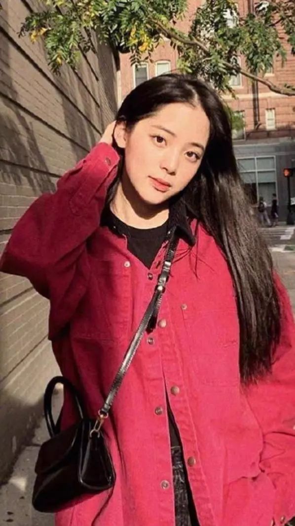 欧阳娜娜的名牌包包,欧阳娜娜的平价包包