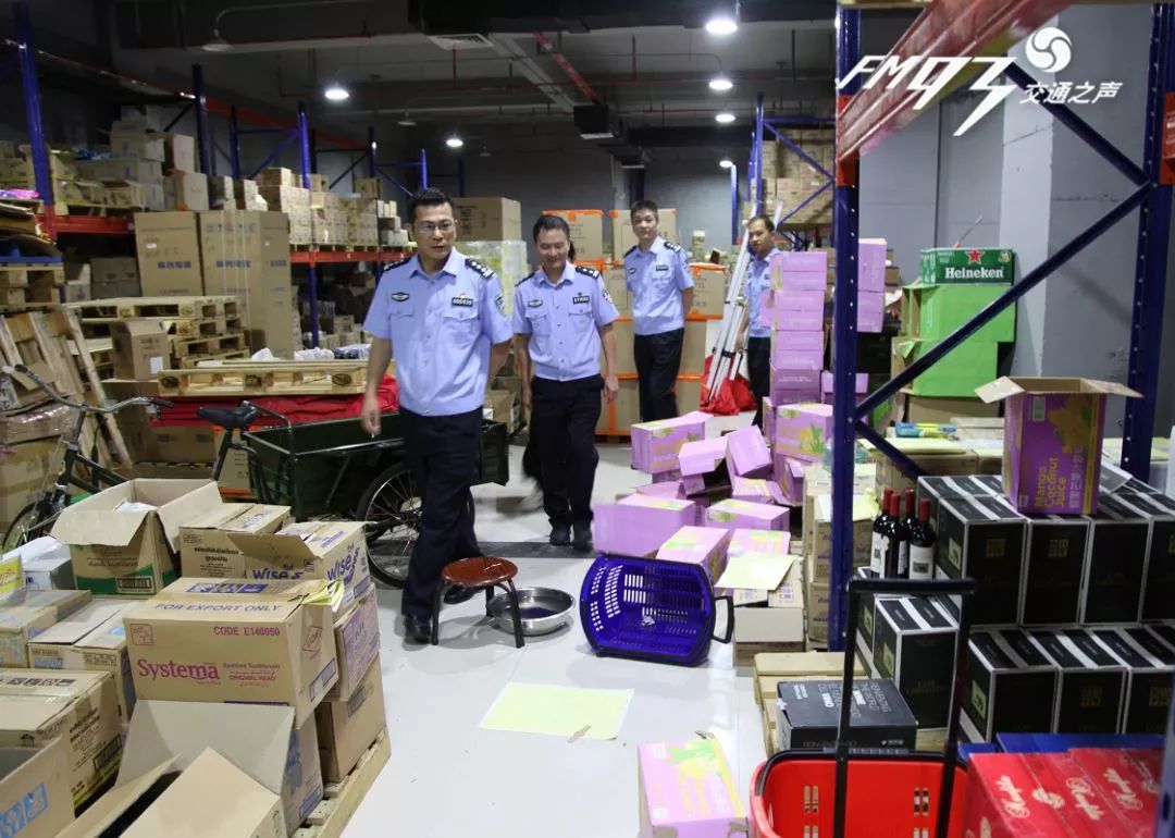 你可能真的喝了假酒！售价5000多，原液成本不到30！“奔富”、“拉菲”，很多人爱喝的大牌红酒出事了...